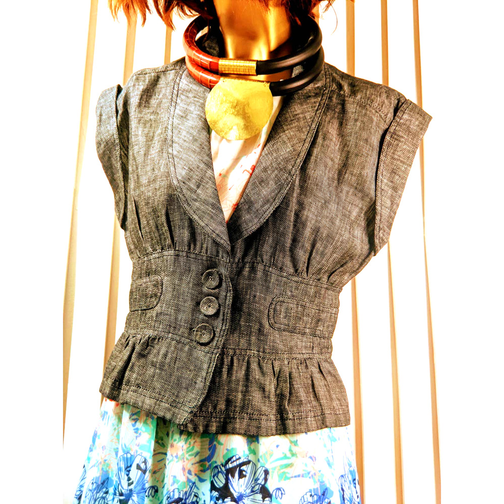 Womens Vest Bizz Sophisticated Gray Grey Shaped Sleeveless Band V-Collar Medium